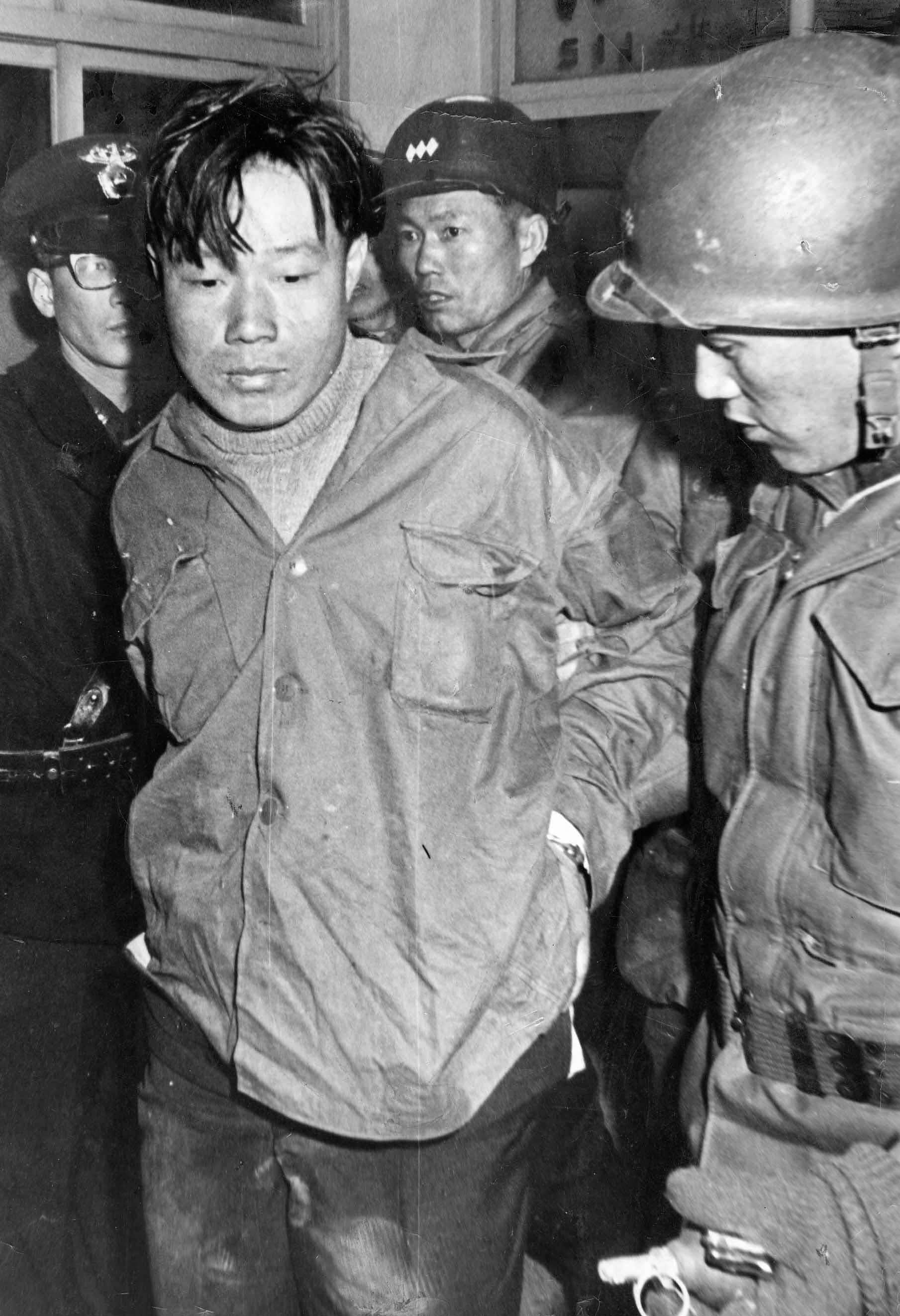 Bắc Hàn ám sát tổng thống Hàn Quốc năm 1968
