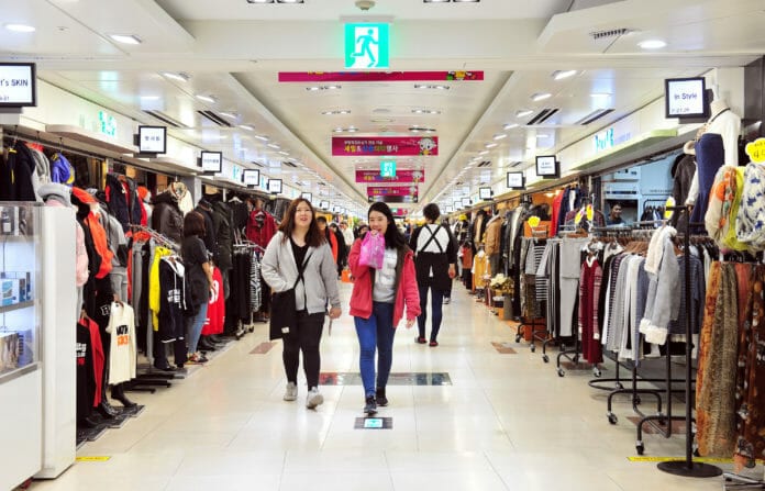 Chợ Bupyeong - Trung tâm mua sắm dưới lòng đất lớn nhất Hàn Quốc