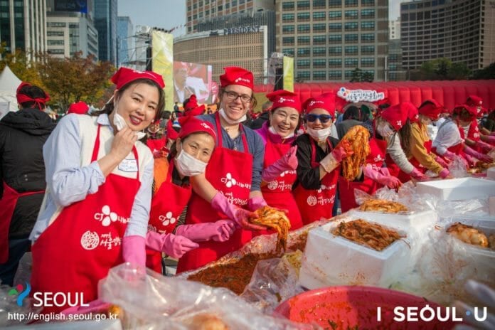 Lễ hội Kimchi Seoul - Ngày hội của tình yêu thương