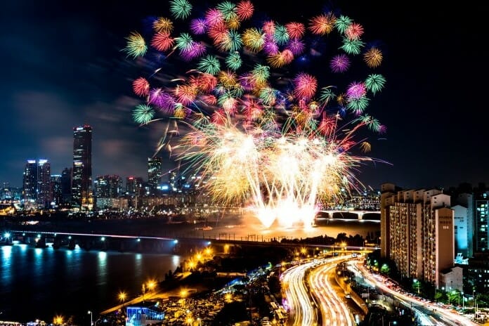 Lễ hội pháo hoa quốc tế thường niên ở thủ đô Seoul, diễn ra trên sông Hàn.