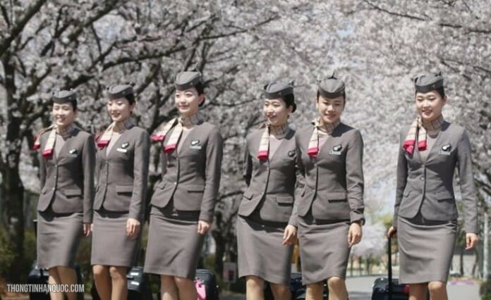 5 hãng hàng không Hàn Quốc có đồng phục đẹp nhất