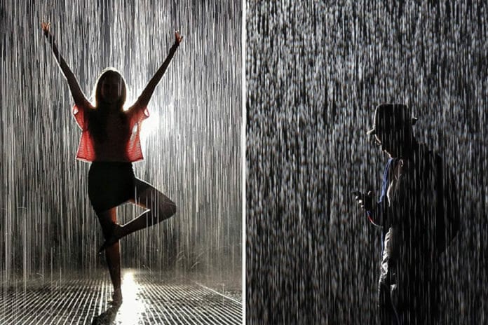 Rain Room: Triển lãm căn phòng mưa rơi kỳ lạ ở Busan