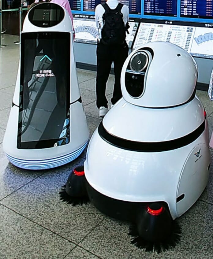 Cùng tìm hiểu về chú robot thông minh Air Star ở sân bay Incheon