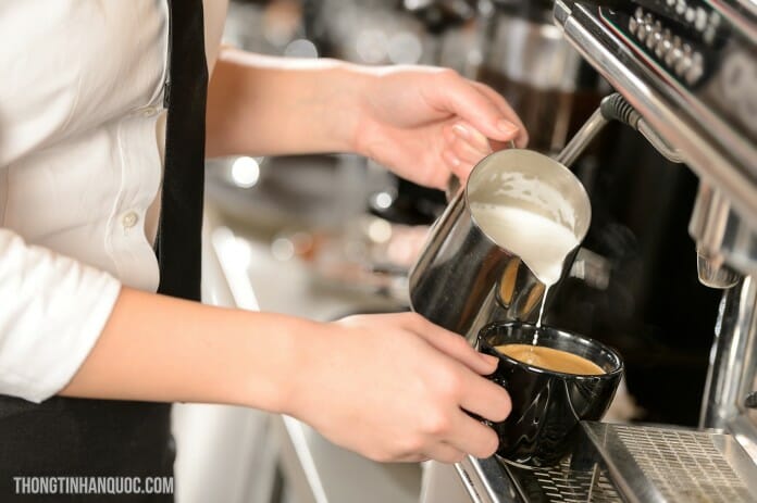 Mách bạn 9 cách uống cà phê khoẻ mạnh