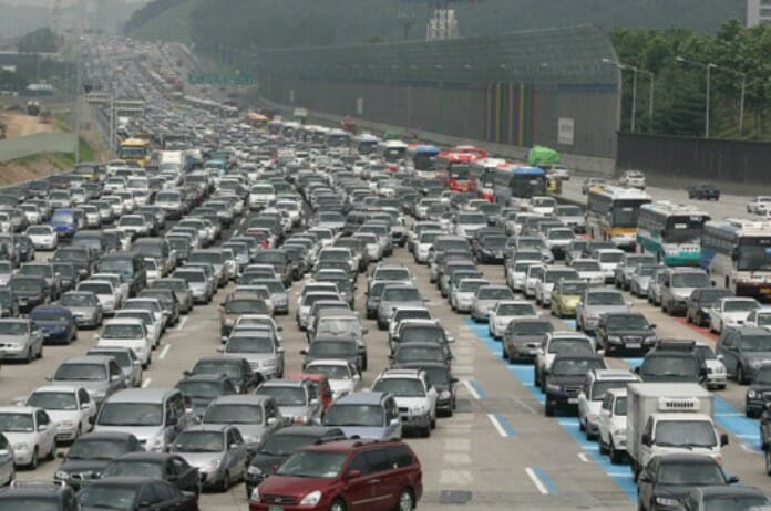 Đường cao tốc Hàn Quốc trước ngày Chuseok