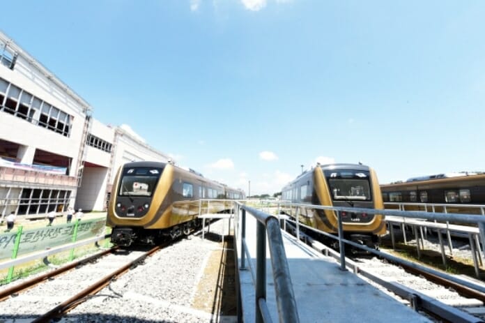 Chính thức khai trương tuyến đường sắt đô thị Gimpo