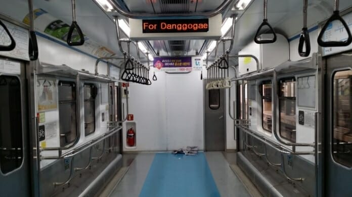 Khám phá tiện ích và những không gian thú vị của các ga tàu điện ngầm Hàn Quốc