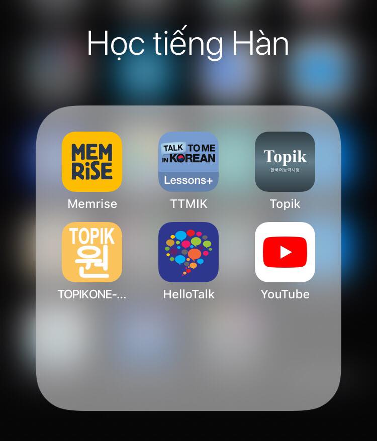 Ảnh chụp màn hình danh sách các ứng dụng học tiếng Hàn trên điện thoại iPhone.