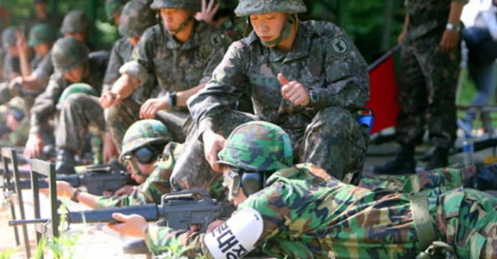 Bộ Quốc phòng Hàn Quốc sẽ huấn luyện dân phòng miễn phí cho vùng thảm họa
