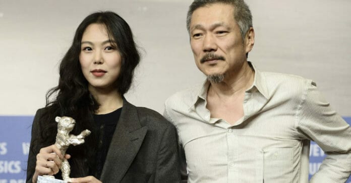 Dư luận Hàn Quốc bất bình khi "đạo diễn ngoại tình" nhận giải của Bộ Văn Hóa