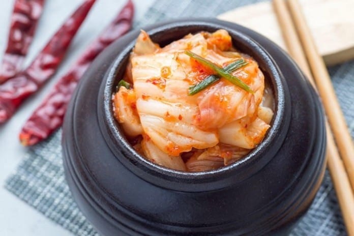 Kimchi Hàn Quốc cháy hàng trên toàn thế giới vì dịch bệnh, doanh thu tăng 1000%