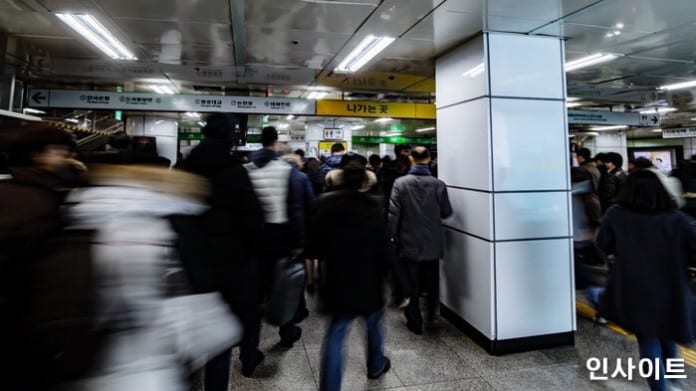 Seoul lên kế hoạch xây dựng tàu điện 2 tầng trên line 2, giải quyết tình trạng tắc nghẽn