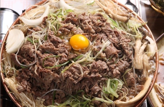 Công thức Baek Jong Won: Thịt bò xào ngọt kiểu Hàn Quốc