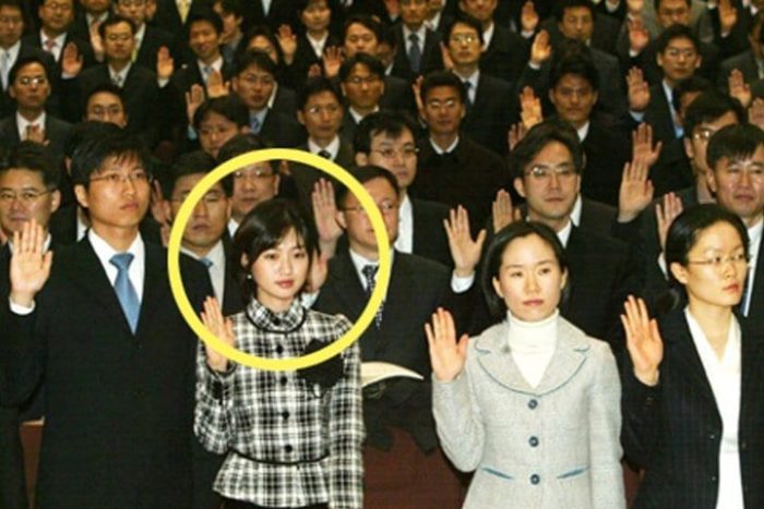 "Jeon Ji Hyun" và "Sung Yu Ri" tài sắc vẹn toàn của Đại học Quốc gia Seoul là ai vậy?
