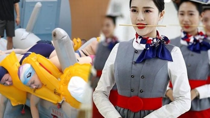 Tiếp viên hàng không ở Hàn Quốc: Phía sau hình ảnh về công việc mơ ước & mức lương khủng