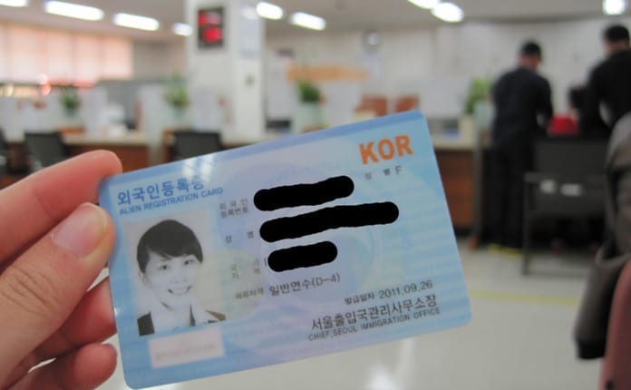 Hướng dẫn đăng ký tái nhập cảnh và đặt lịch nộp hồ sơ quốc tịch online