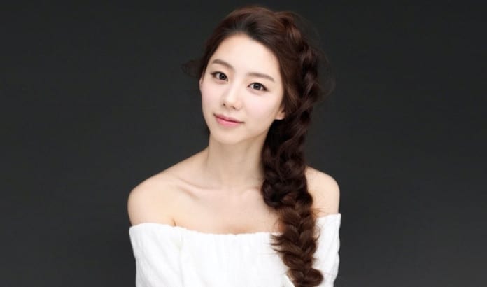Park Soo Jin & Cuộc sống hôn nhân với Bae Yong Joon - Diễn viên vô danh, bà hoàng & hạnh phúc