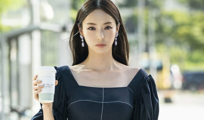 Lee Da Hee - Người đẹp "chuyên trị" nữ phụ & Ánh hào quang muộn