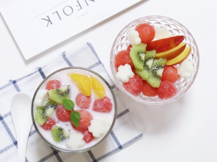 2 cách làm chè hoa quả từ dưa hấu đẹp, ngon & khỏe cho mùa hè siêu nóng ở Hàn Quốc