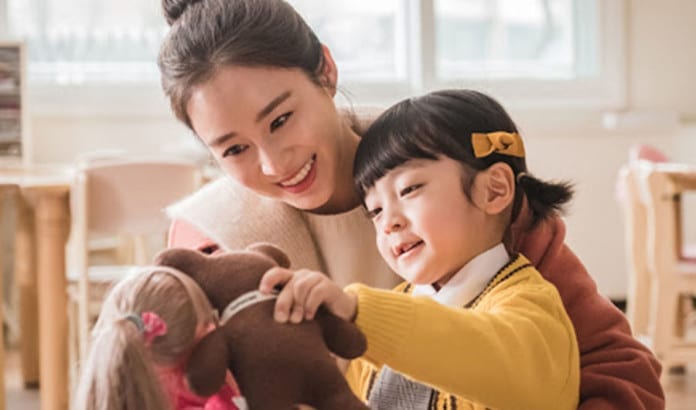 Hi Bye, Mama: Màn tái xuất đỉnh cao của Kim Tae Hee & Câu chuyện mẹ ghẻ - con chồng đẫm nước mắt